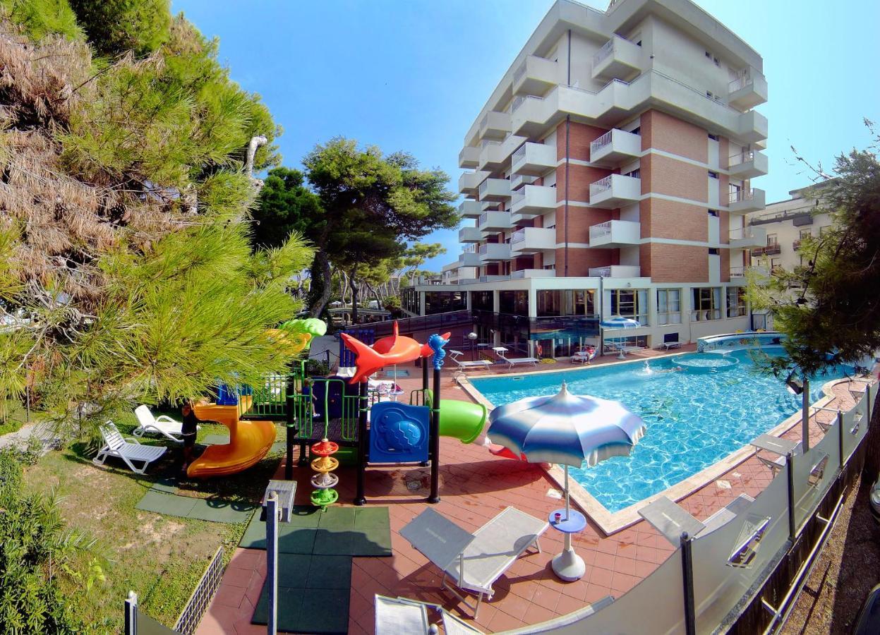 Hotel Atlantic Джуліанова Екстер'єр фото